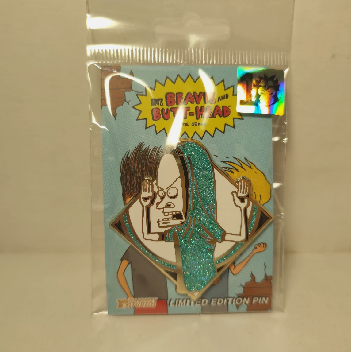 Beavis And Butthead - Beavis Limited Edition Glitter Pin
