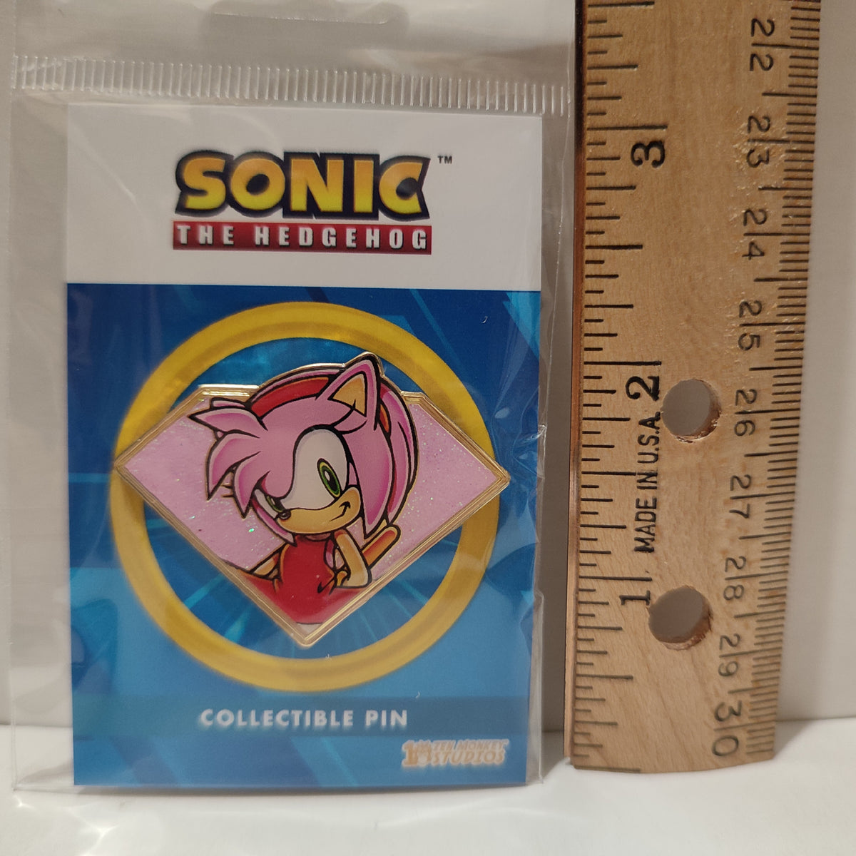 Sonic The Hedgehog - Amy Rose Golden Series 2 Pin