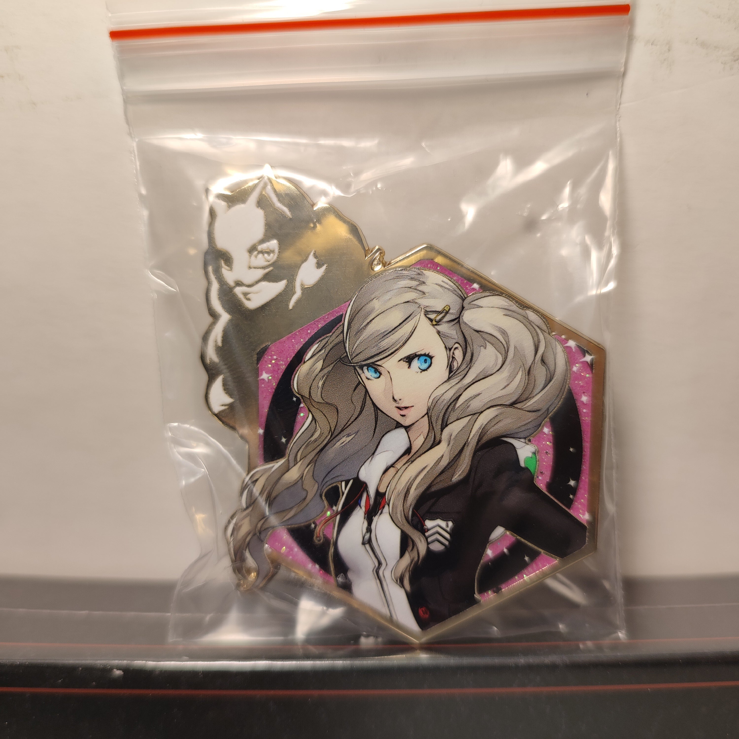 Persona 5 - Phantom Thieves Part 1 Blind Bag Mystery Pin