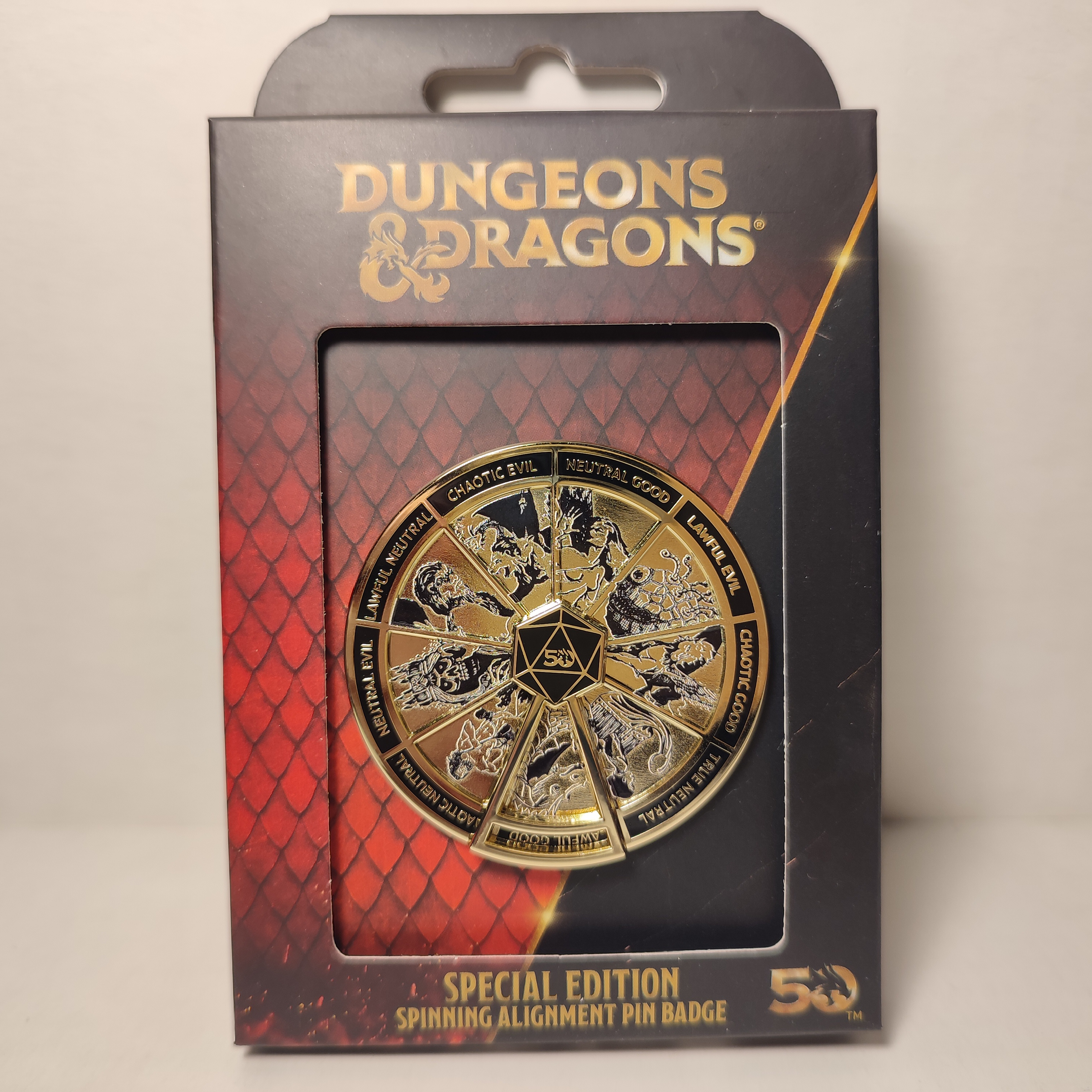 Dungeons & Dragons - Spinning Alignment Pin Limited Edition