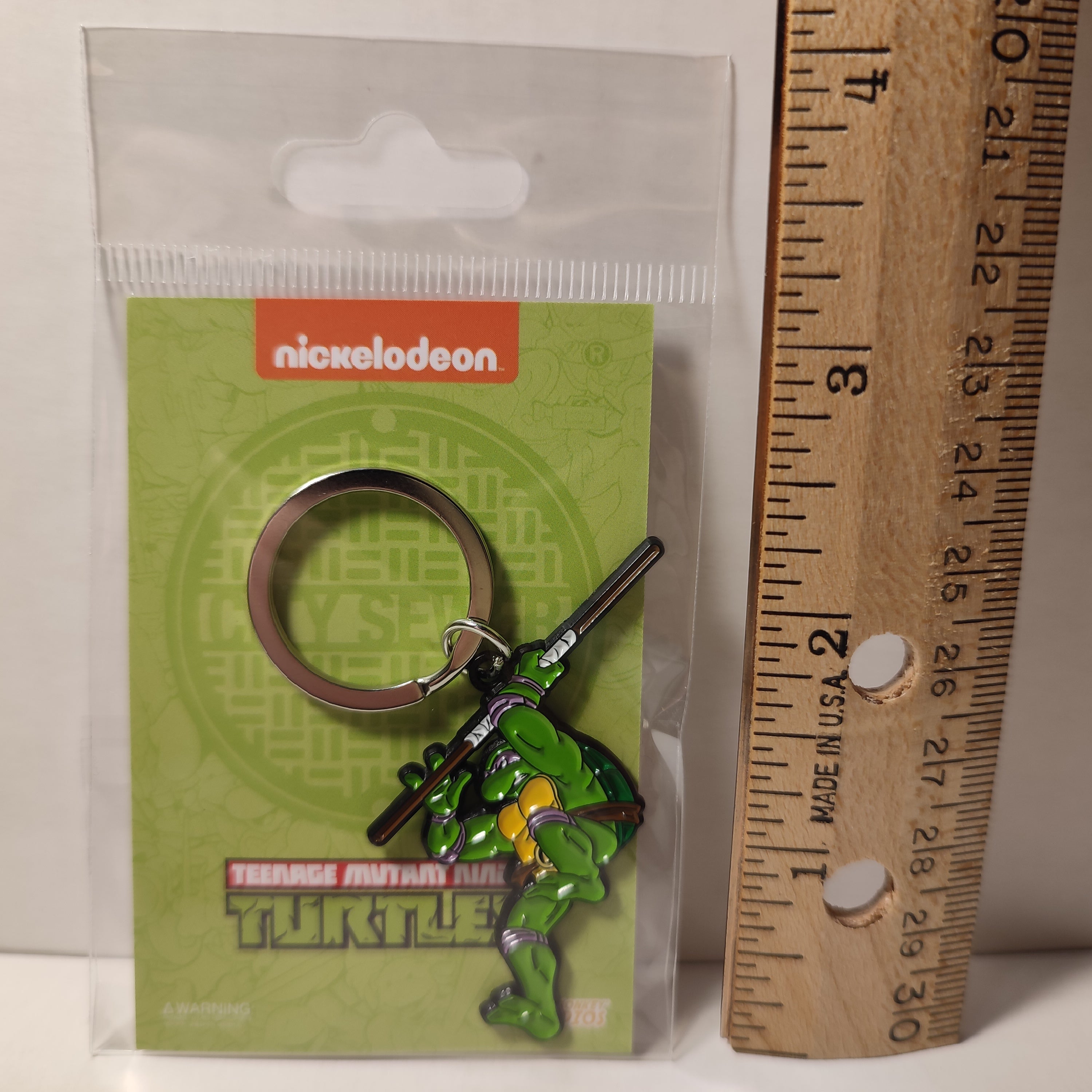 TMNT - Leaping Donatello Metal Keychain