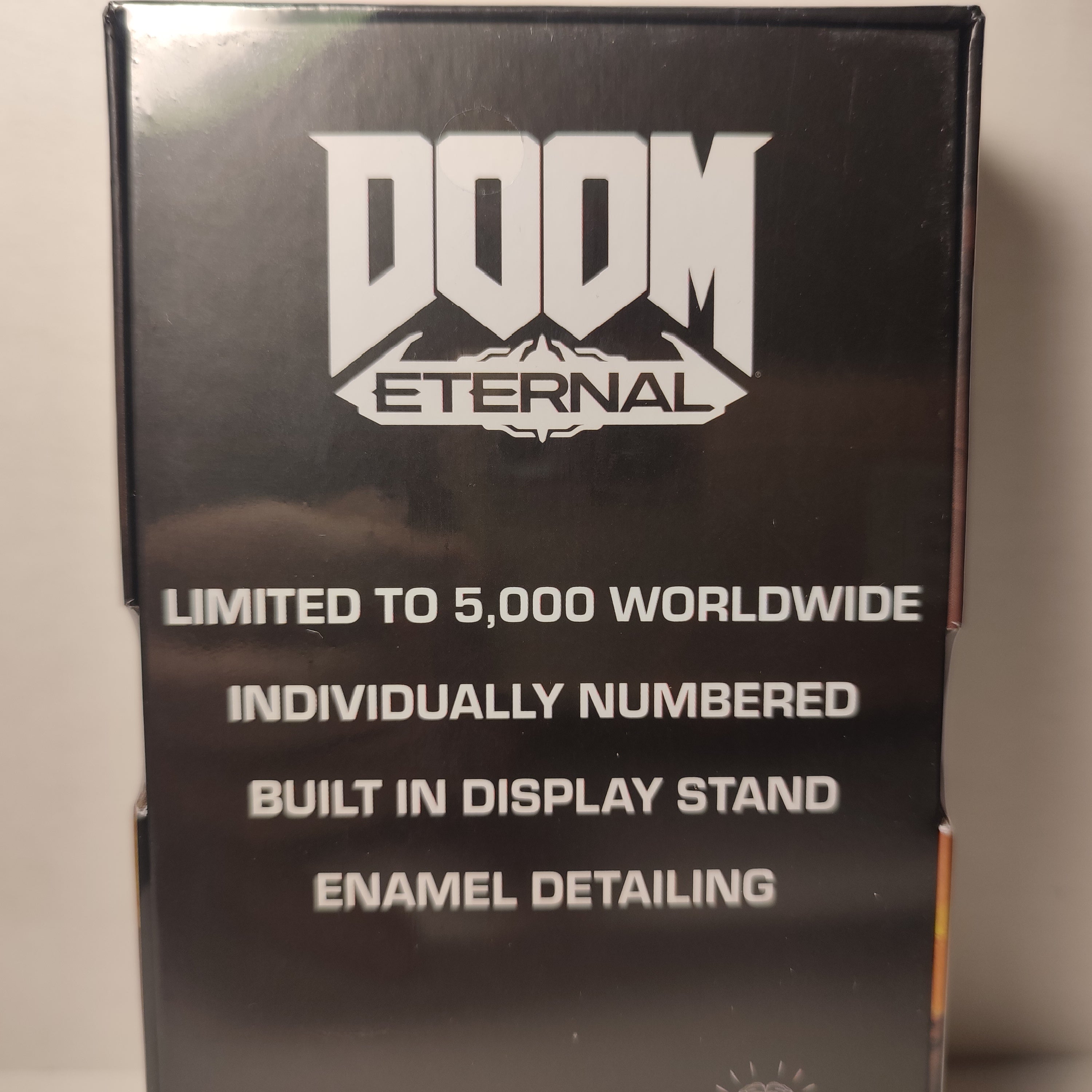 Doom Eternal - Crucible Sword Stained Glass Ingot