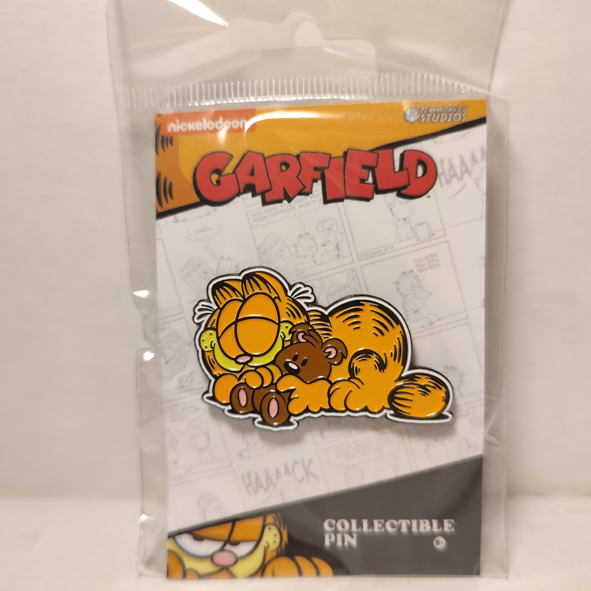 Garfield - Pookie Enamel Pin