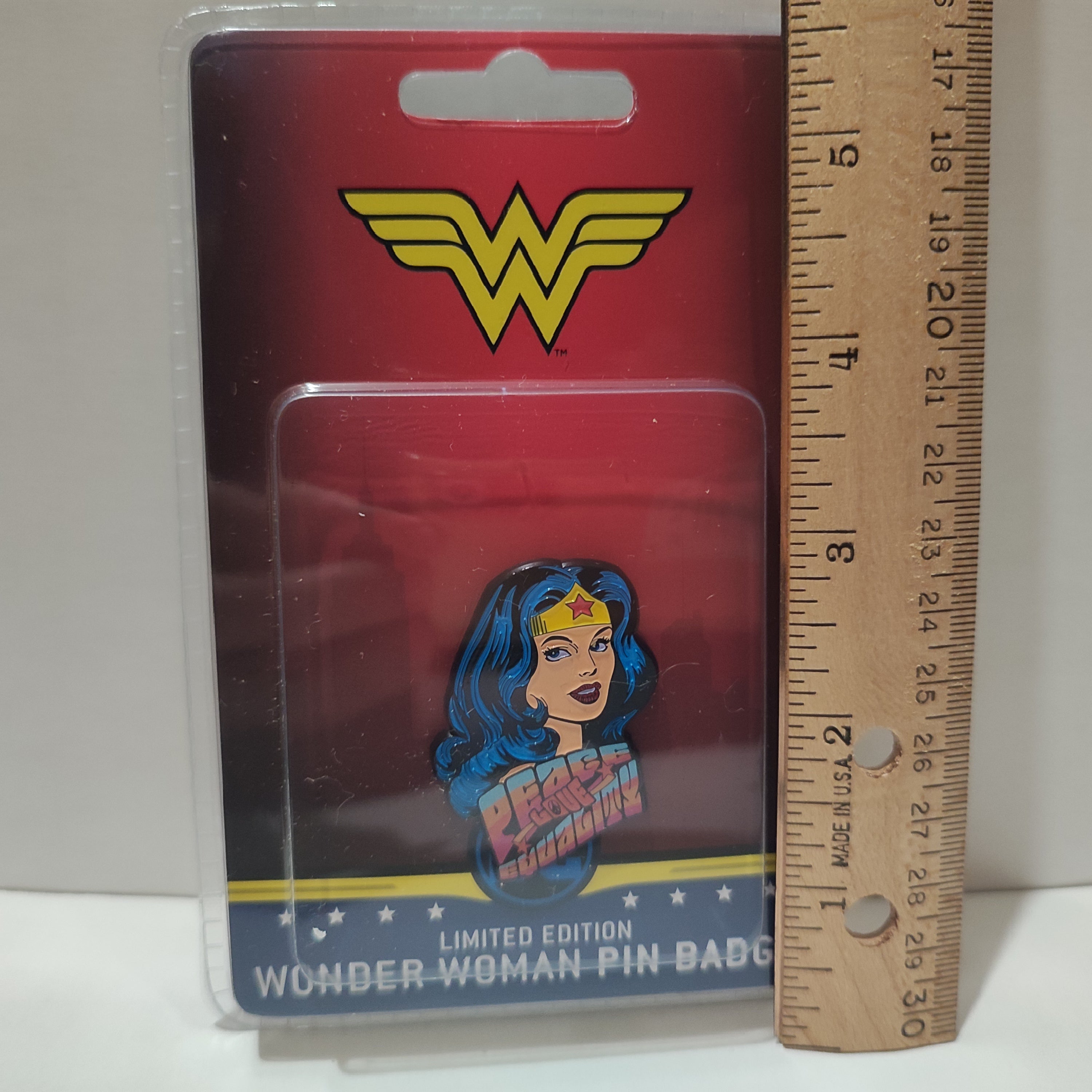 DC - Wonder Woman Limited Edition Pin