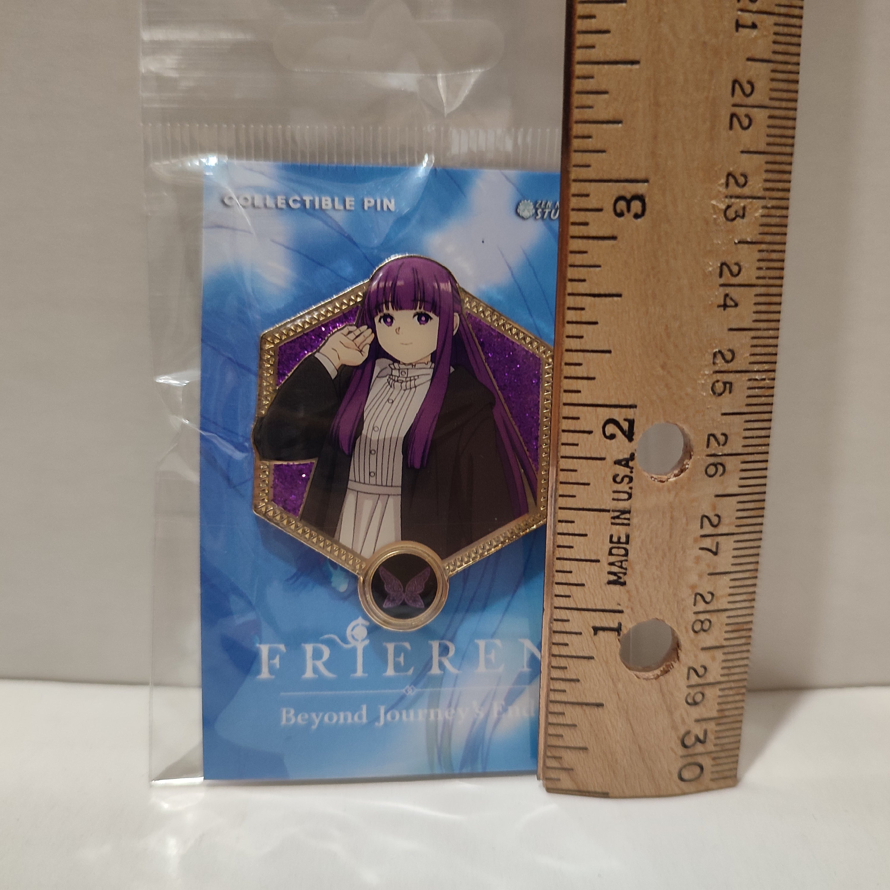 Frieren Beyond Journey's End - Fern Golden Series Pin