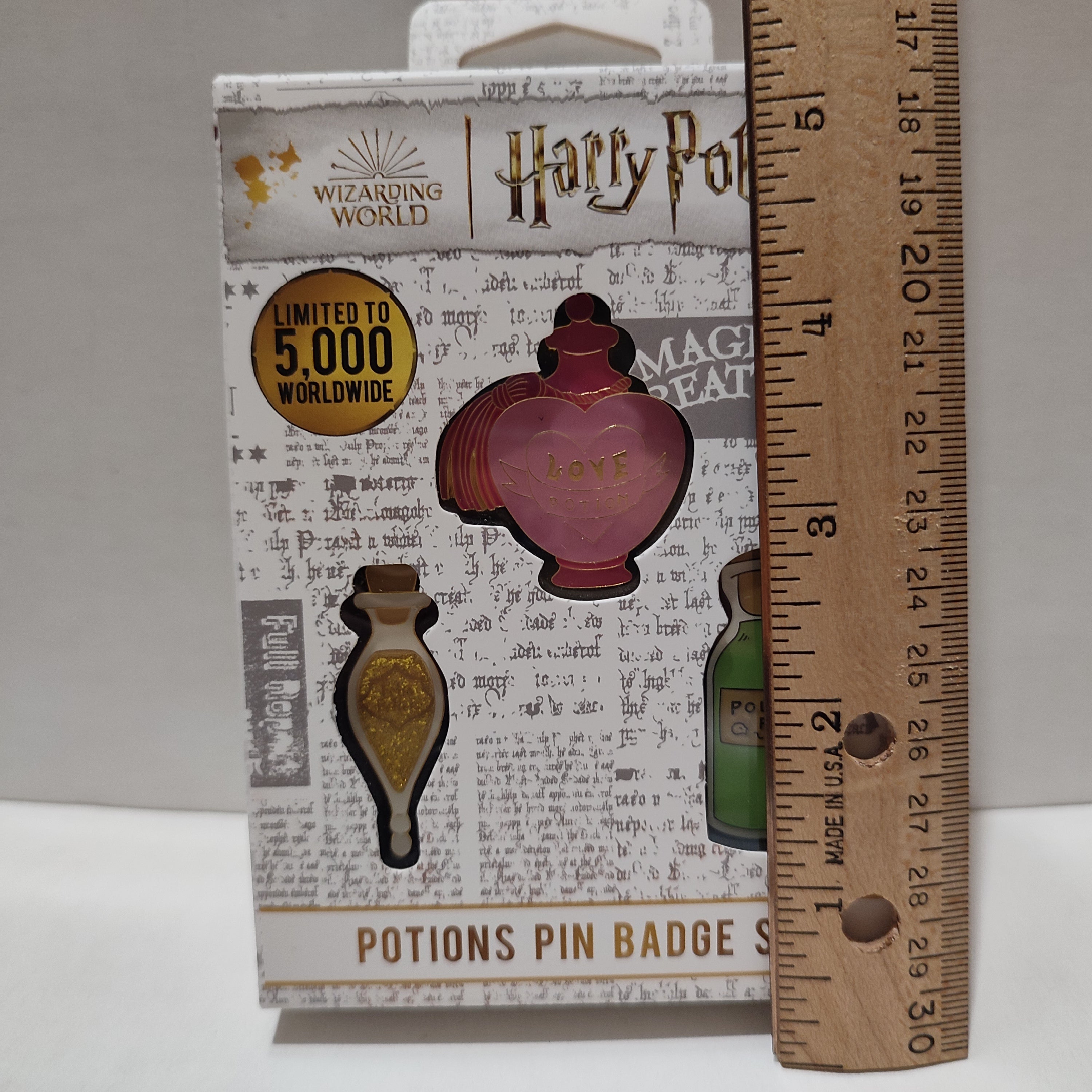Harry Potter - Triple Potions Pin Set