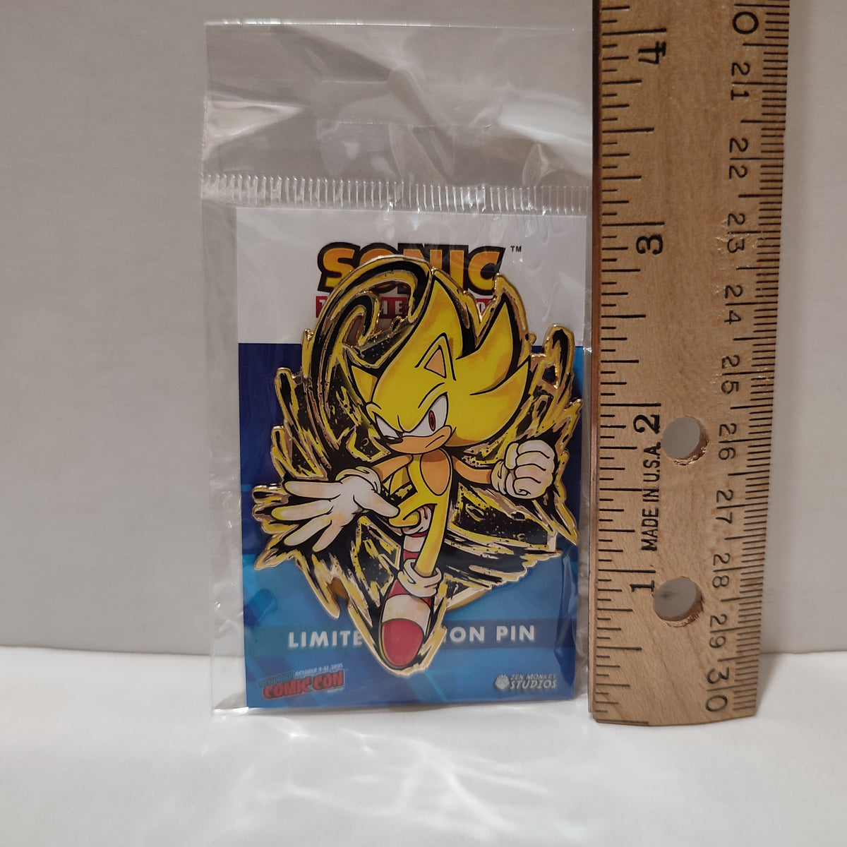 Sonic The Hedgehog - Super Sonic Painterly Series Pin