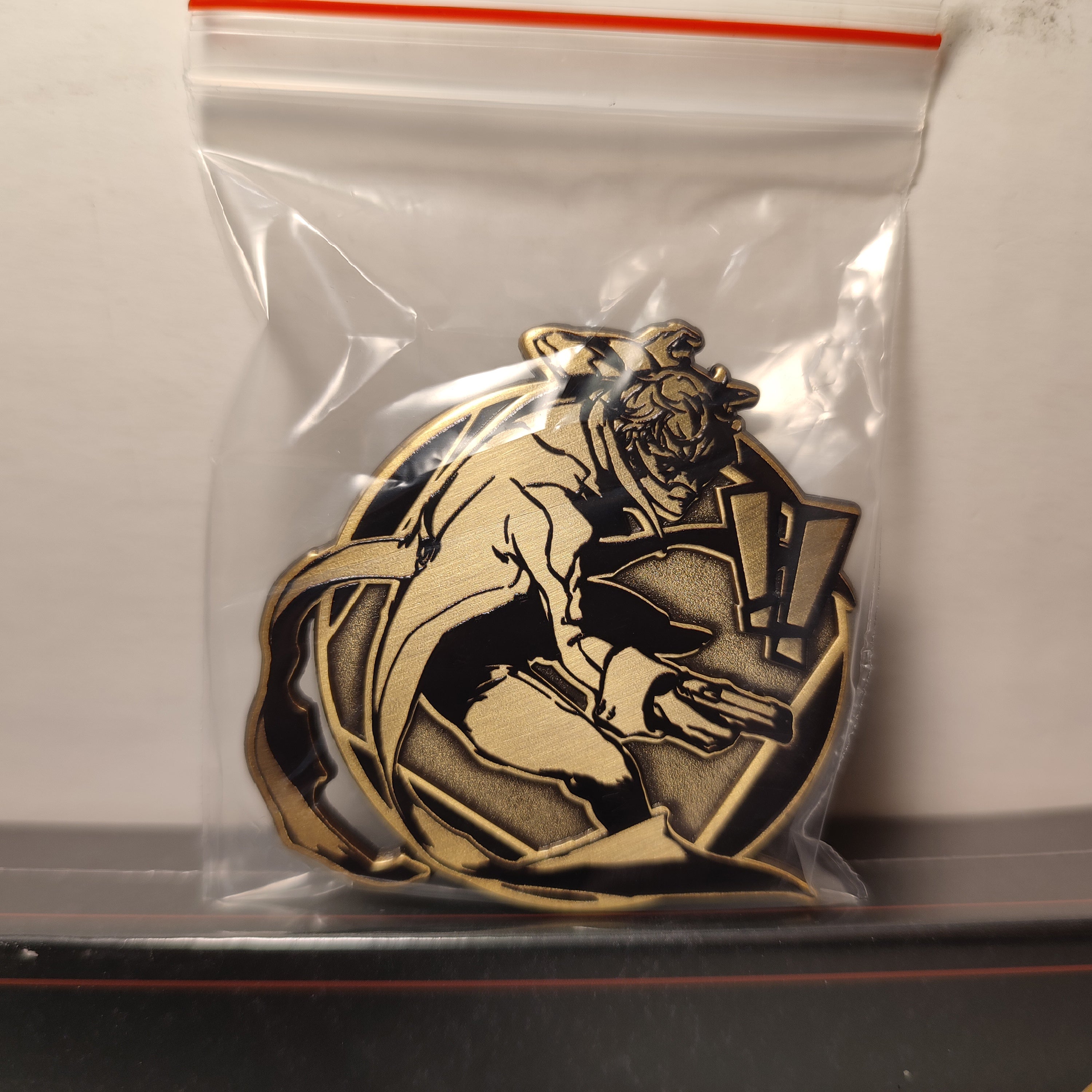 Persona 5 - Phantom Thieves Part 1 Blind Bag Mystery Pin