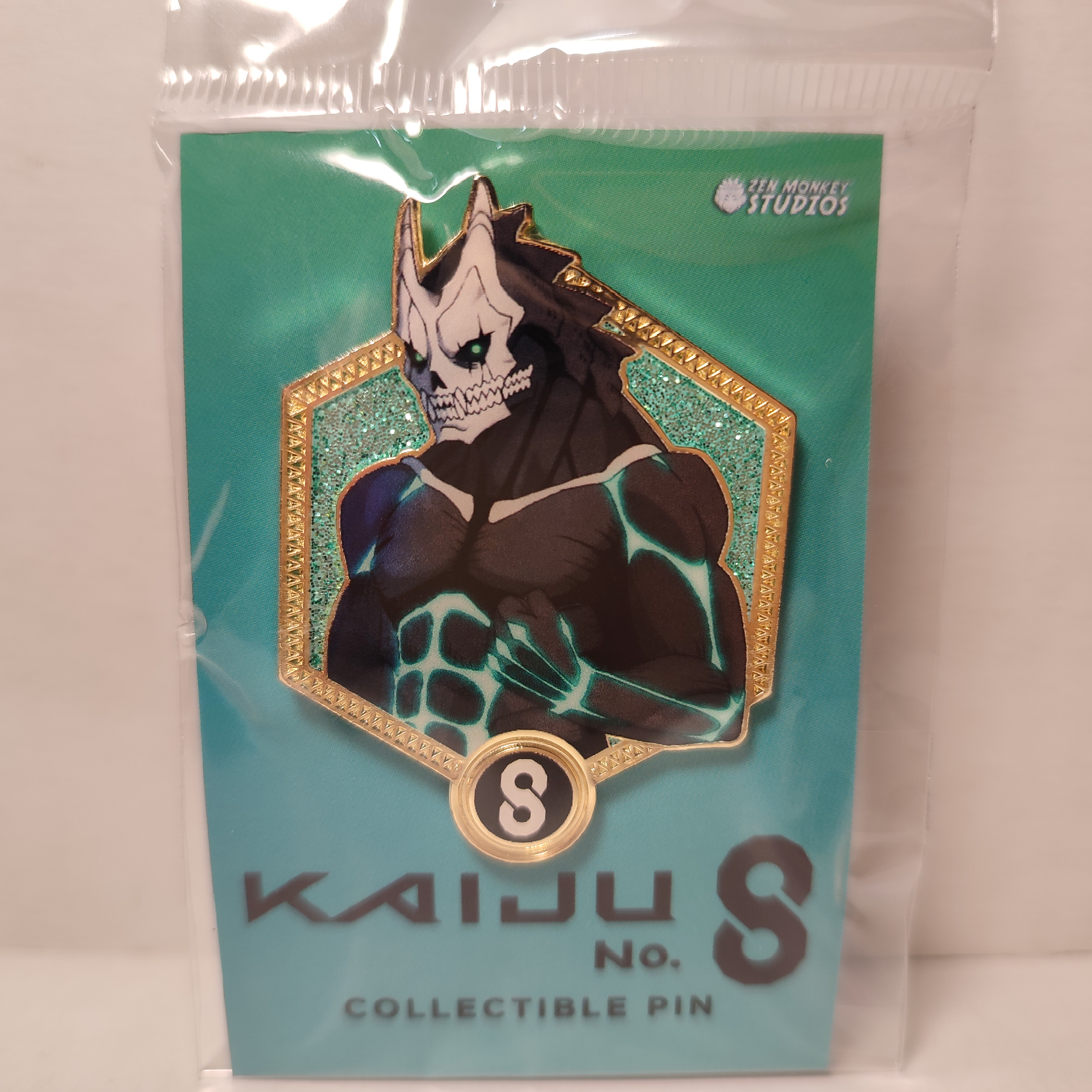 Kaiju No. 8 - Kaiju Number 8 Golden Series Pin