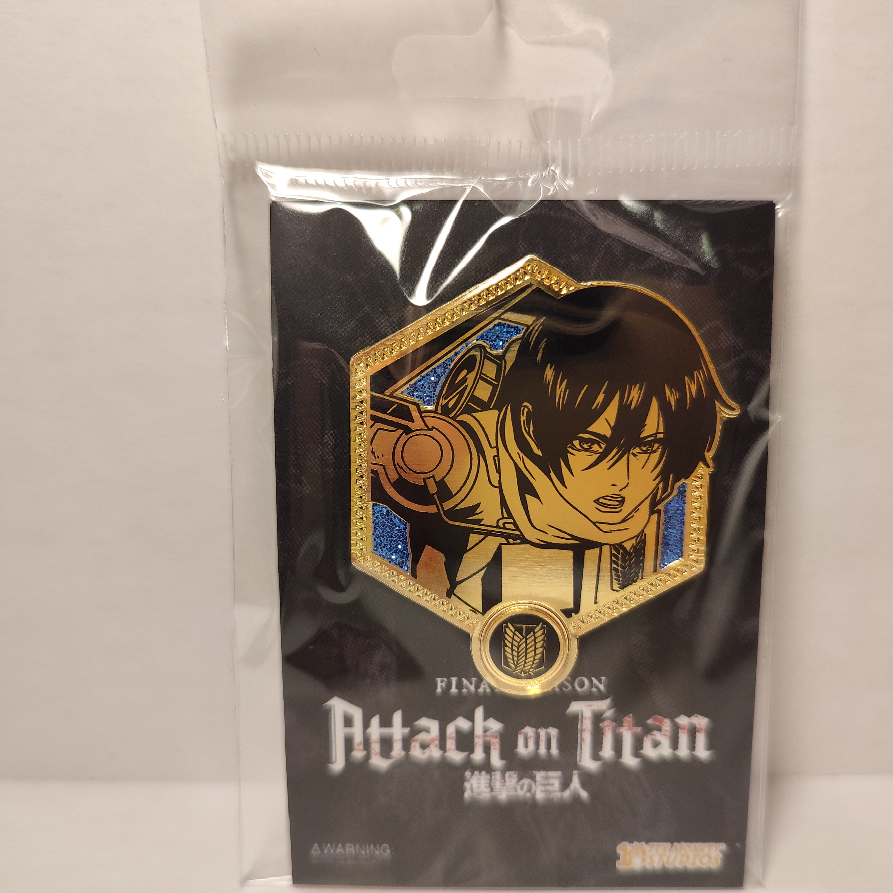 Attack On Titan - Mikasa Ackerman Golden Series Pin