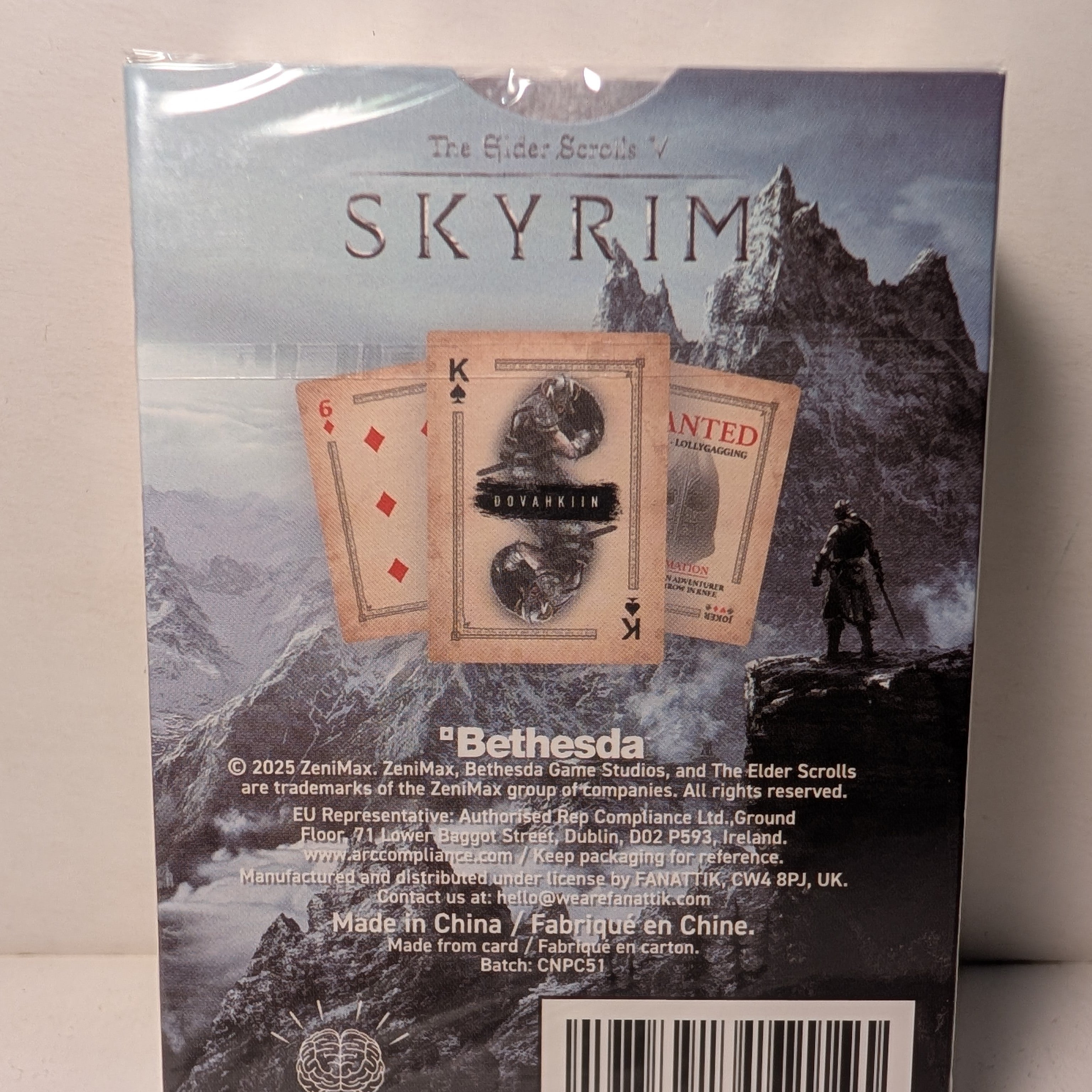The Elder Scrolls Skyrim Playing Cards Unique Illustrations 54 Card Deck