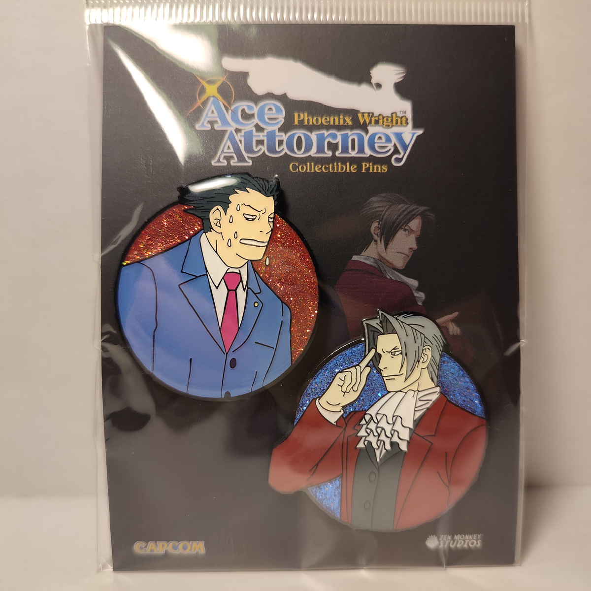 Ace Attorney - Miles Edgeworth Winning Pin Set