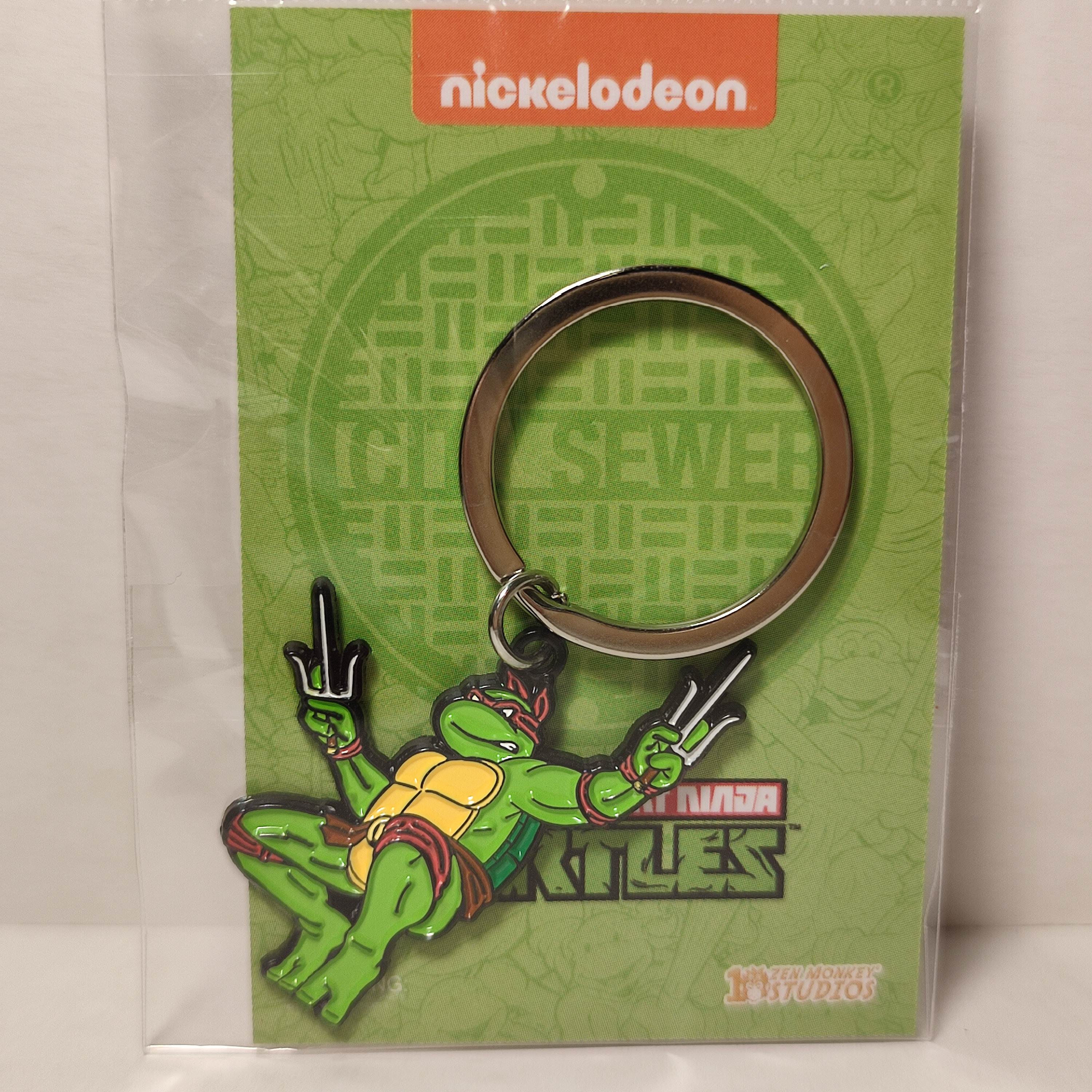 TMNT - Raphael Leaping Metal Keychain