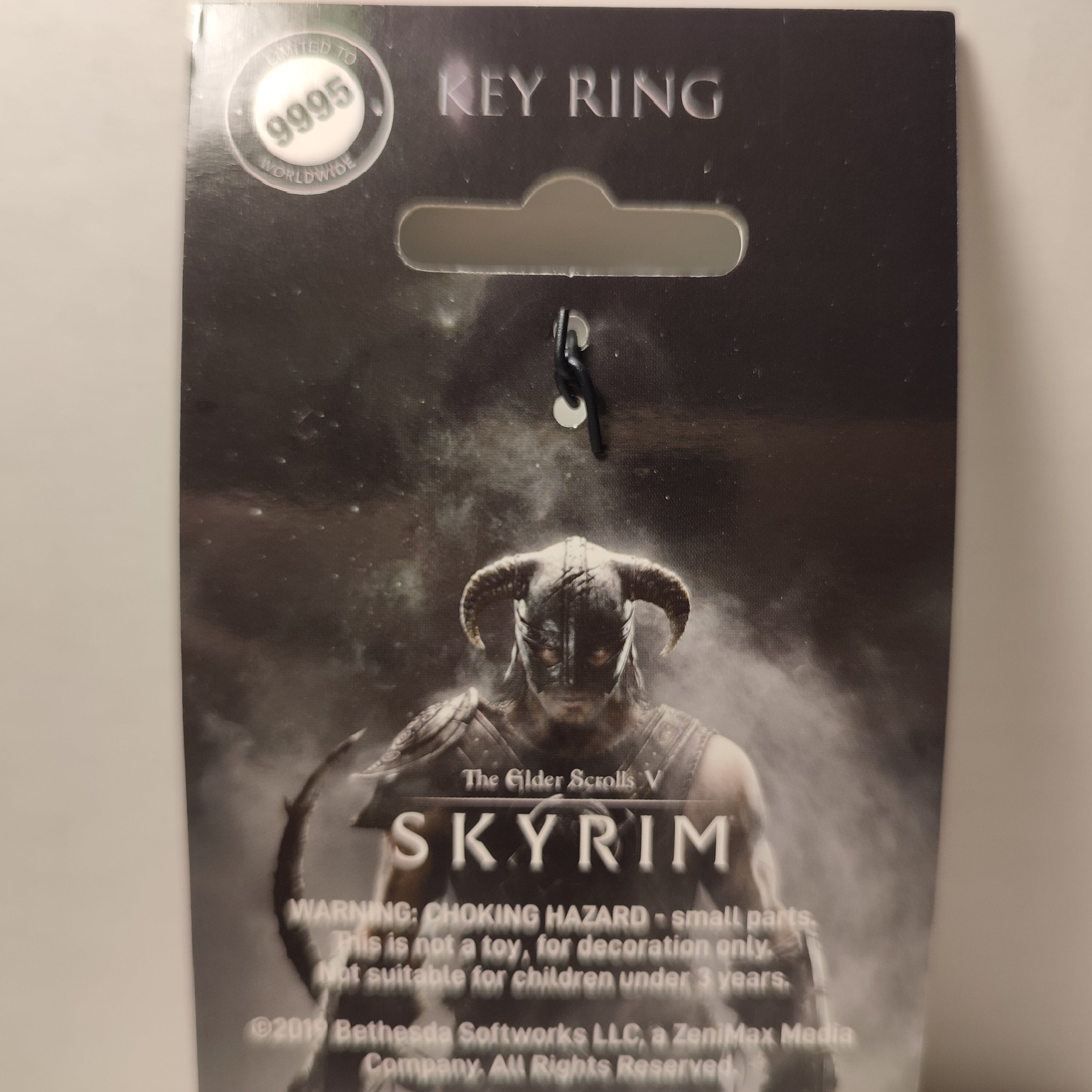Skyrim - Sons Of Snow Helmet Limited Edition Keychain