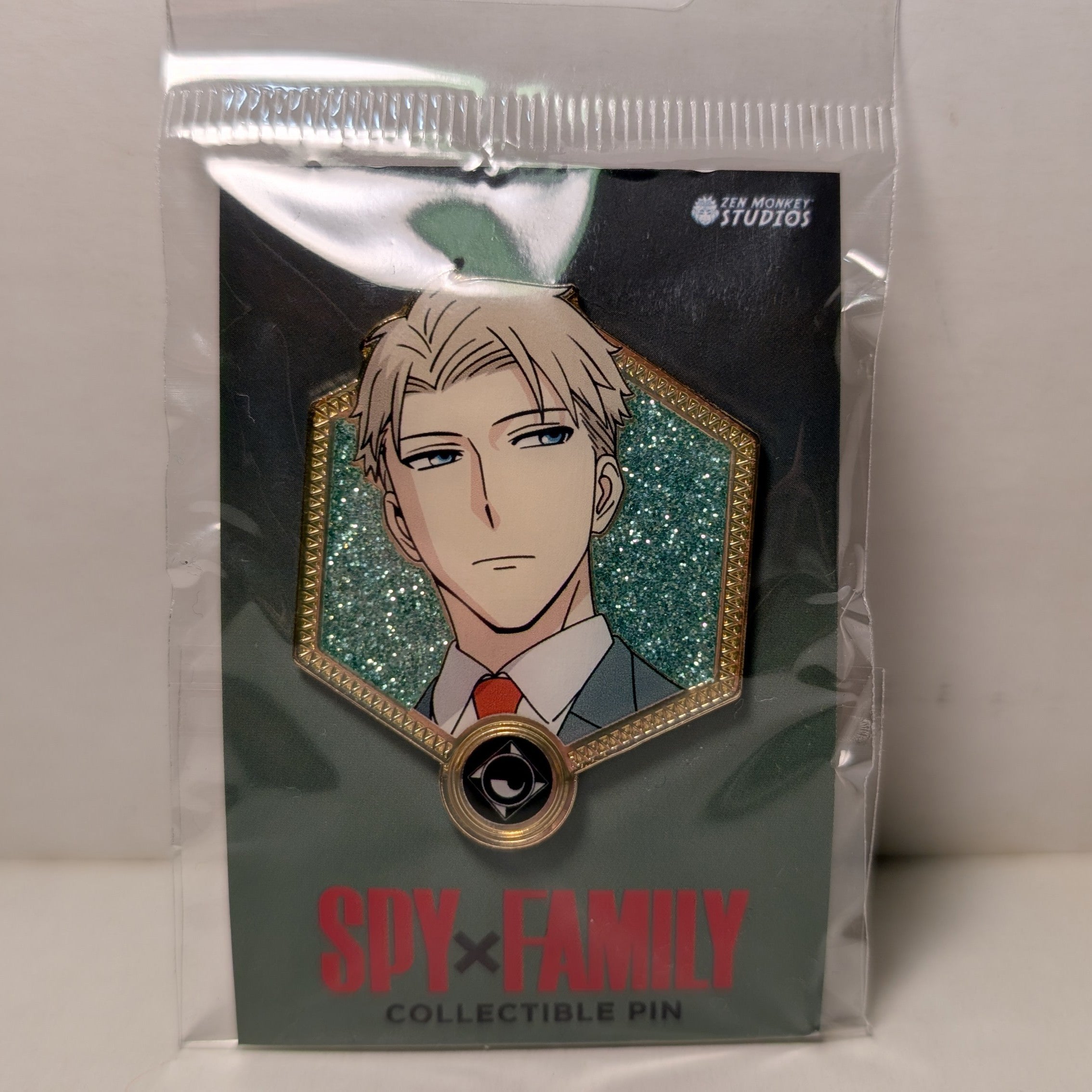 Spy X Family - Loid Forger Golden Series Pin