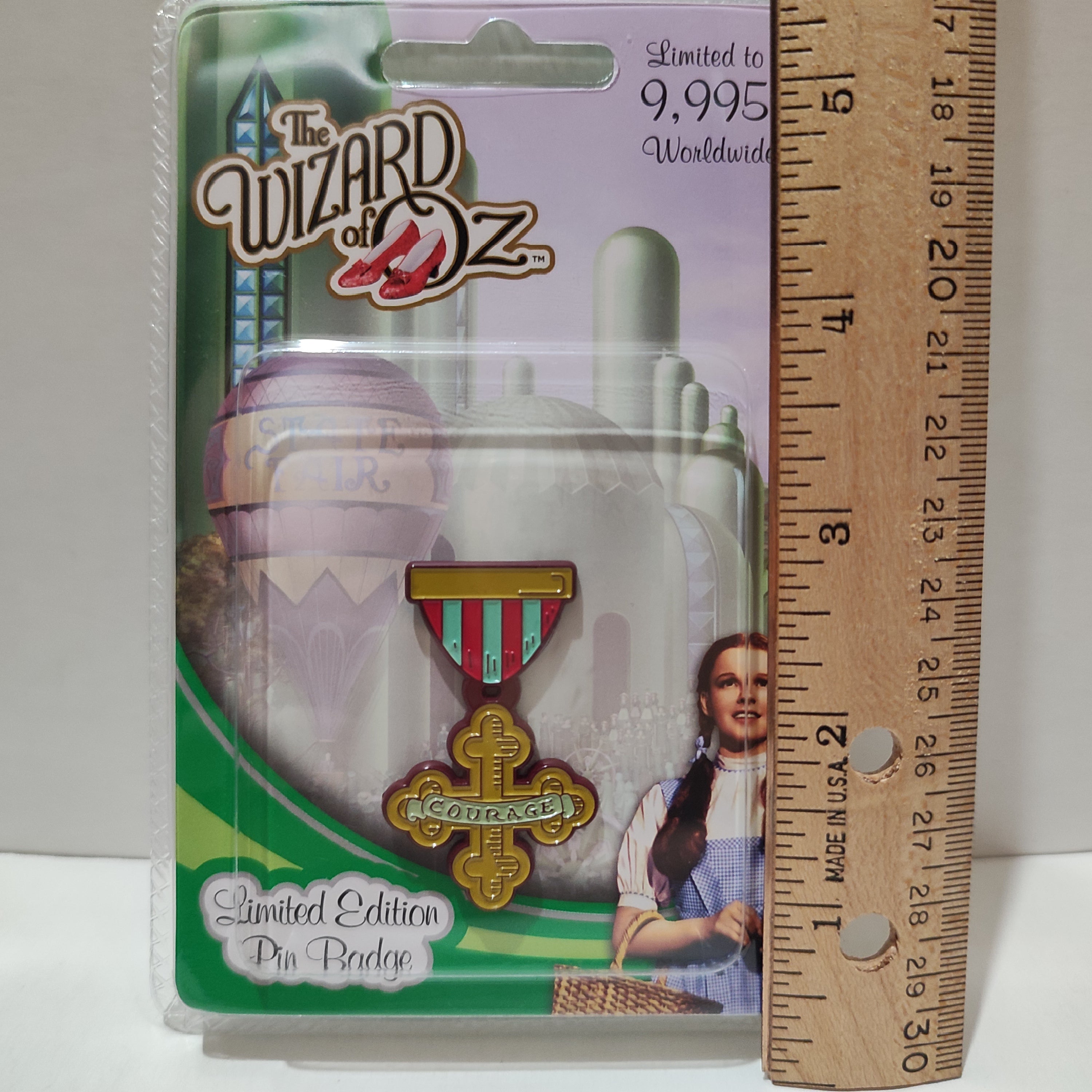 Wizard Of Oz - Courage Medal Limited Edition Pin